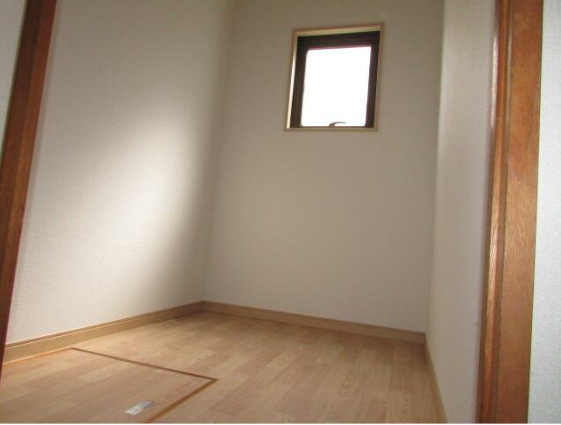 高崎貸家A　リフォーム済　屋上テラス　和室の設備