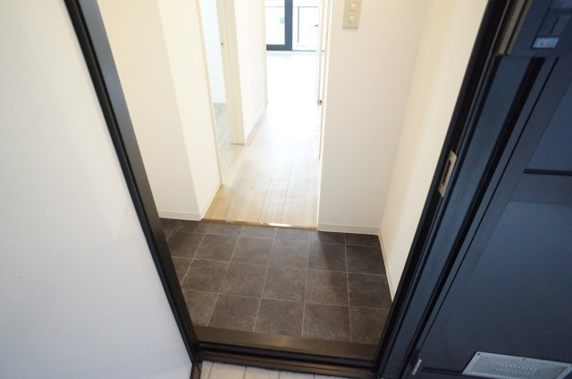 リバーサイド宝塚の玄関