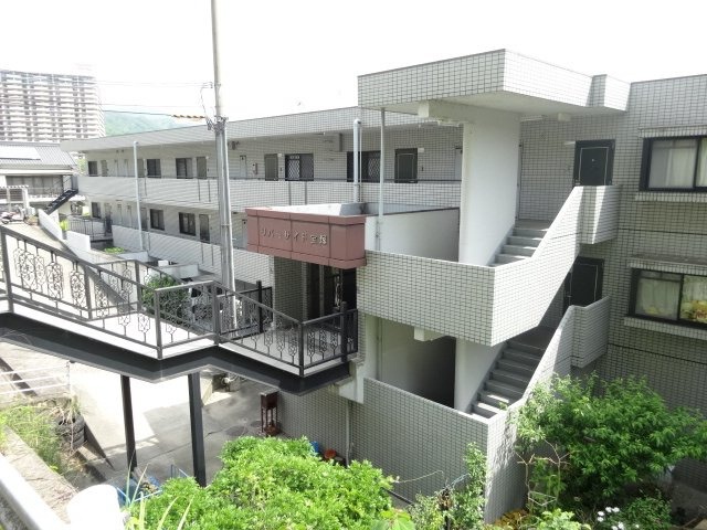 リバーサイド宝塚の外観