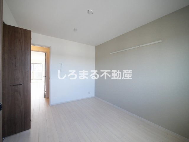 コート・ド・ボーヌ深江南南棟の洋室