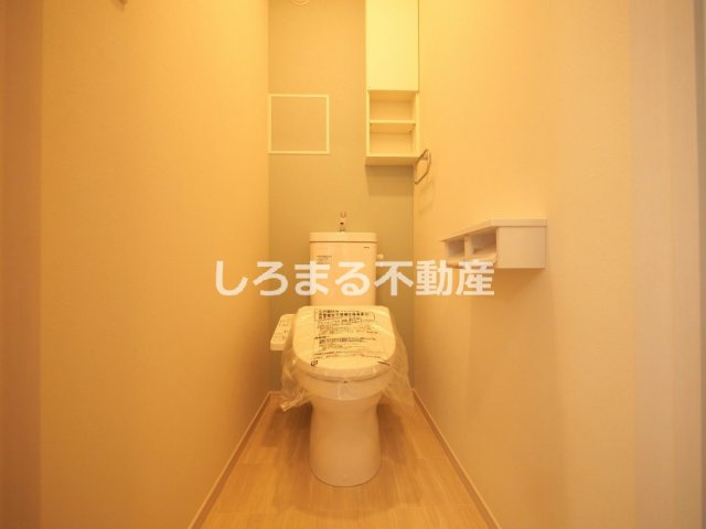 コート・ド・ボーヌ深江南南棟のトイレ