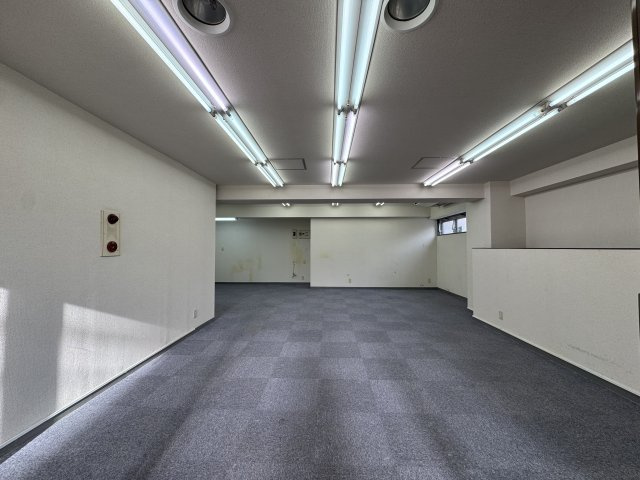 エリナスビルの内装