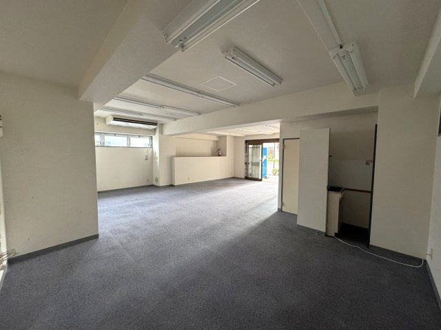 エリナスビルの内装