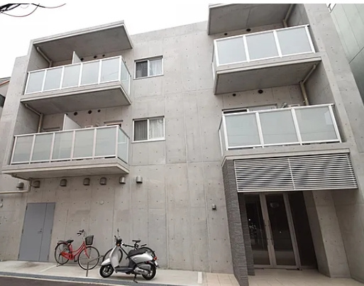 リードレジデンス関大前の外観