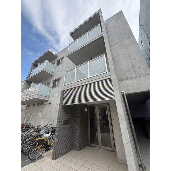 リードレジデンス関大前