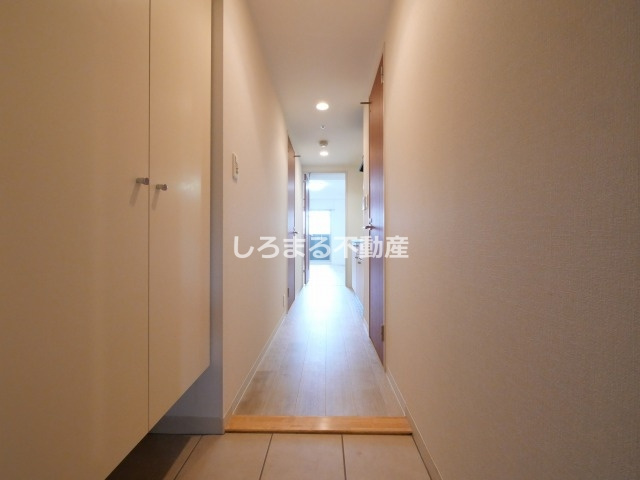 ドゥーエ森ノ宮の玄関