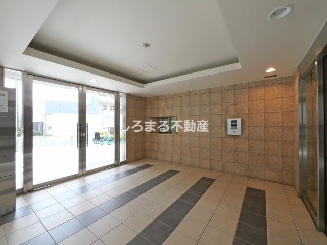 ドゥーエ森ノ宮のロビー