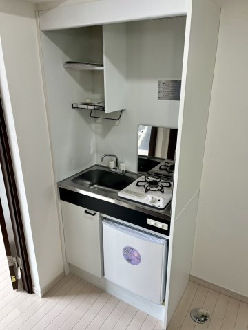 中野区大和町１丁目のアパートのキッチン