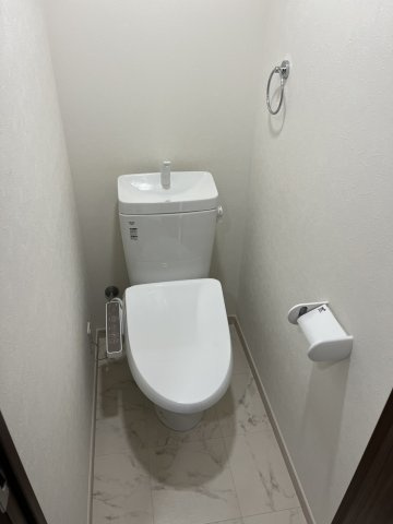 中野区大和町１丁目のアパートのトイレ