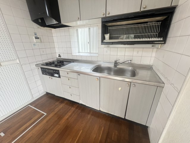 下畑町貸家のキッチン