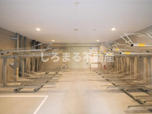 セイワパレス真田山公園南の駐車場