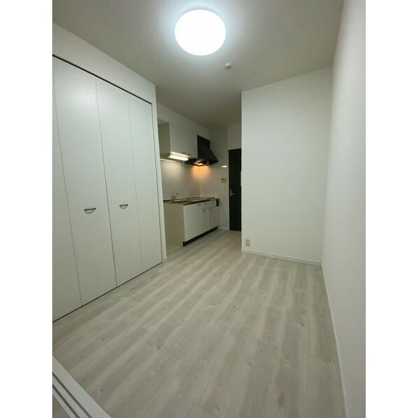 フロンティアタワー九条Ⅲの寝室