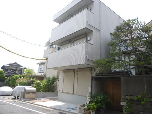 アン　ソレイユ谷中の外観