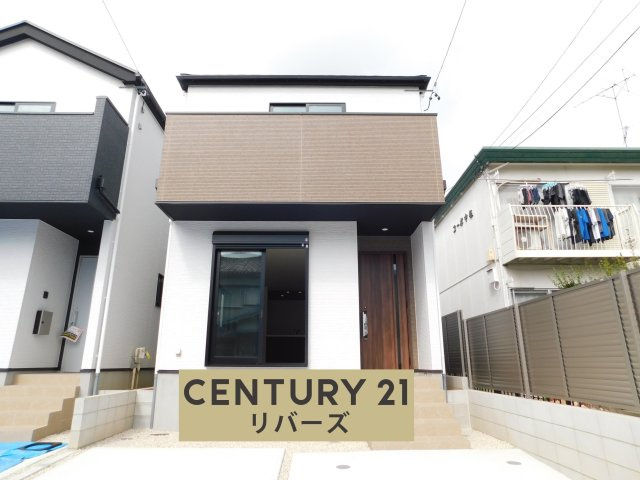 名古屋市瑞穂区中根町４丁目の新築一戸建の外観|☆２号棟☆　　新価格！！いつでも見学出来ます♪（お問合せ当日、平日、水曜、夜間でもＯＫ）　駐車並列２台ＯＫ！　１８．９帖の広々ＬＤＫ♪　ＷＩＣやリビング収納など収納豊富！　過ごしやすい生活環境！