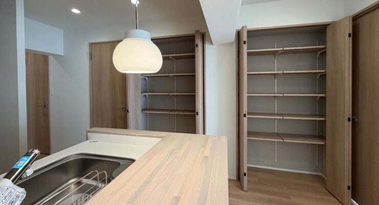 青梅市大柳町の中古マンションの収納