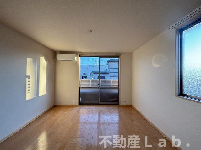 メロディの居間・リビング