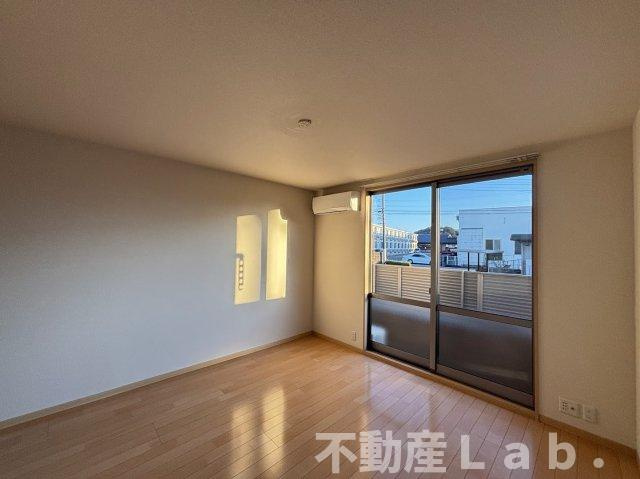 メロディの居間・リビング