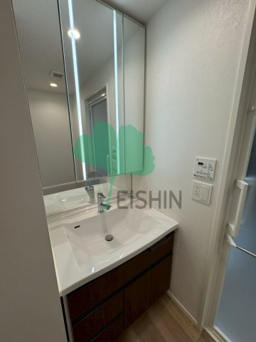 エンクレスト博多PARKSIDEの洗面所