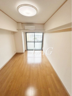 【居間・リビング】 | グランメール成増 | 洋室のお部屋です。