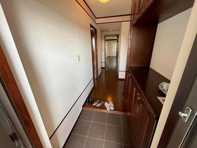 【玄関】 | サンジュール・ステーション貝塚 | 玄関