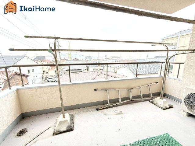 明石市港町　店舗付き中古戸建のバルコニー|●年中無休：当日予約可●ゆったり＆開放感のあるバルコニースペースです！