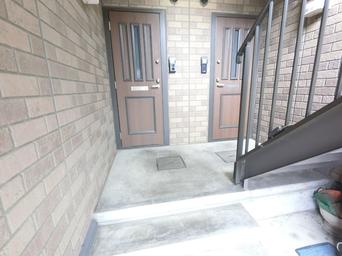 アベニール　Ⅱのロビー|高崎、前橋、伊勢崎エリアのお部屋探しはエンドスケープまで！お客様の理想お聞かせ下さい♪