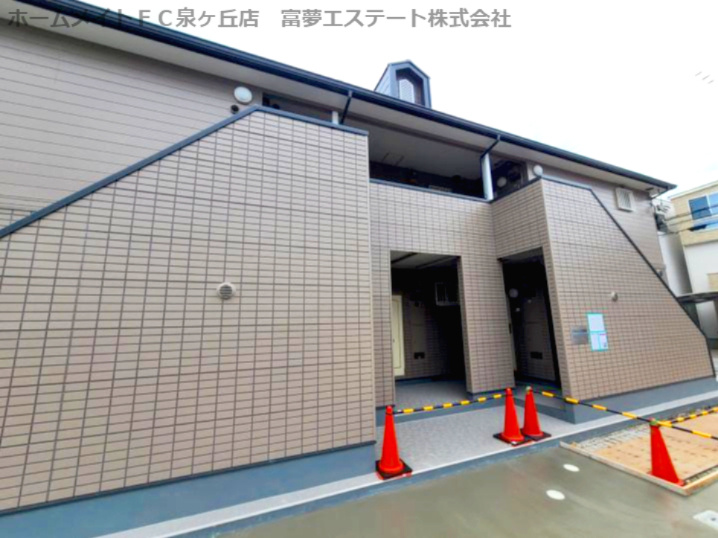 プルミエ弐番館のエントランス