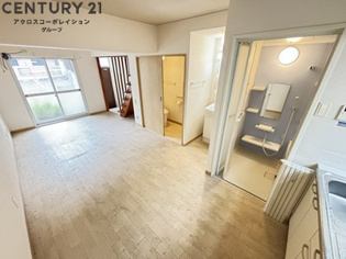 南武庫之荘4丁目テラスハウスの居間