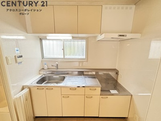 壁付けキッチンのため、スペースを最大限有効活用できます！