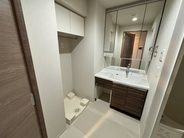 エトワール北新地の独立洗面台