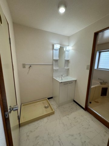 イーストビレッジの洗面所