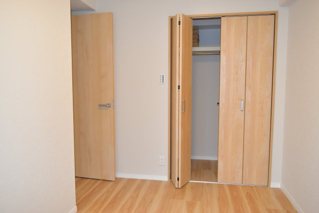 昭島市美堀町５丁目の中古マンションの収納