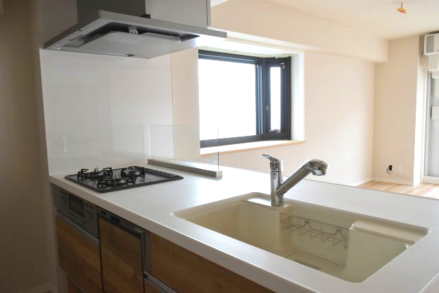 昭島市美堀町５丁目の中古マンションのキッチン