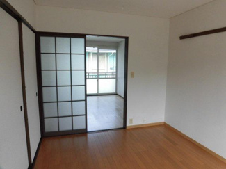 【居間・リビング】 | エントピア・アサバＢ | ゆったりとした居間です