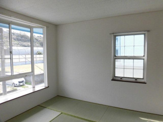 【内装】 | エントピア・アサバＢ | 明るい室内です