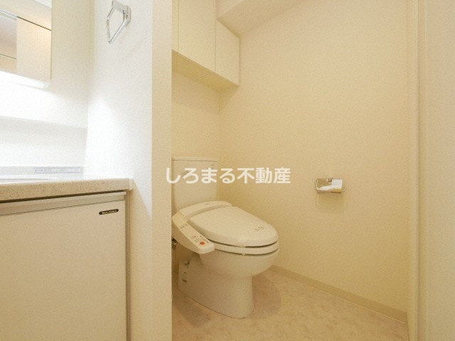 クロスレジデンス大阪新町のトイレ