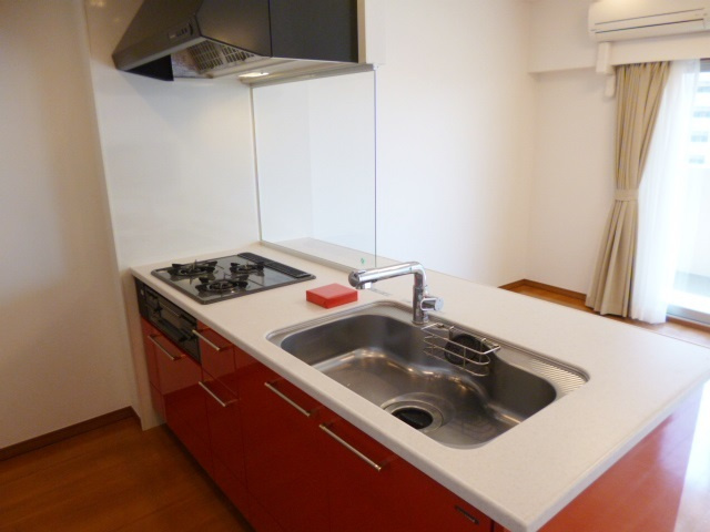 ロイヤルパークス新田のキッチン|オシャレな対面キッチン☆