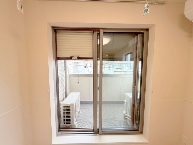 ソランジュのセキュリティ|★防犯シャッター★