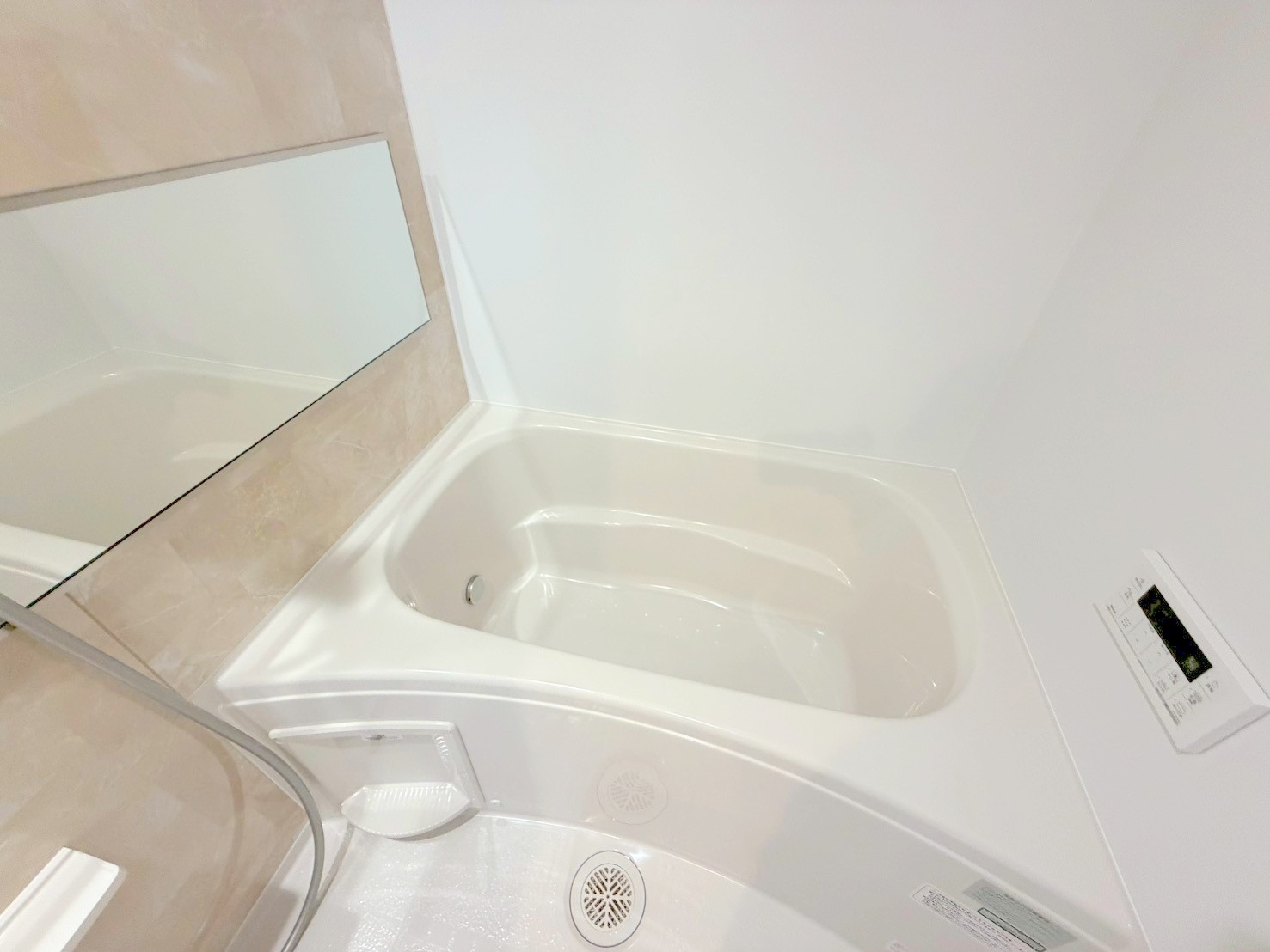 ソランジュの浴室|★浴室乾燥・追い焚き機能付き★