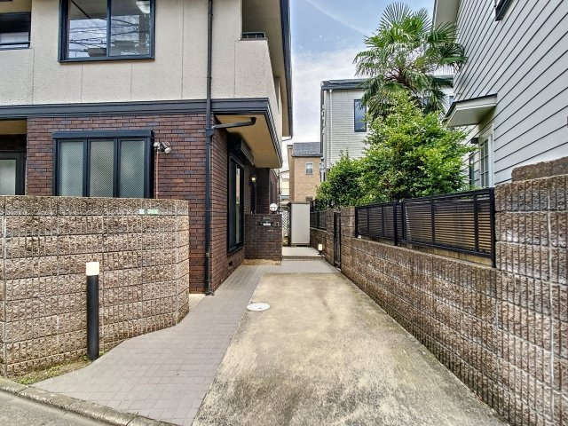 アネスタＫの玄関|シンプルで使いやすい玄関です