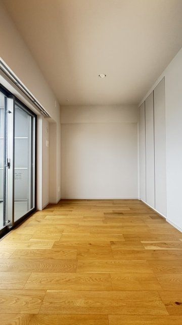 イニシア東京尾久の洋室|個人の部屋や寝室として使える洋室です