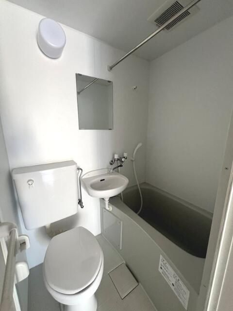 ビアン国立の浴室