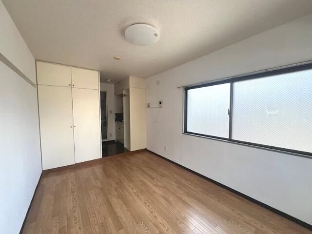 ビアン国立の内装