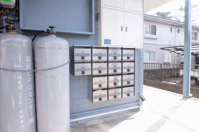 【エントランス】 | アメニティ仲畑 | エントランス写真