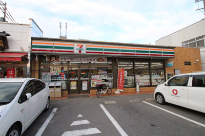  | D-roomルーチェ原町 | セブンイレブン粕屋原町駅前店まで665ｍ