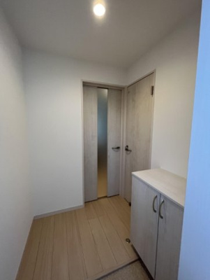 【玄関】 | フォレスト千歳町 | 下駄箱もしっかりついてます！