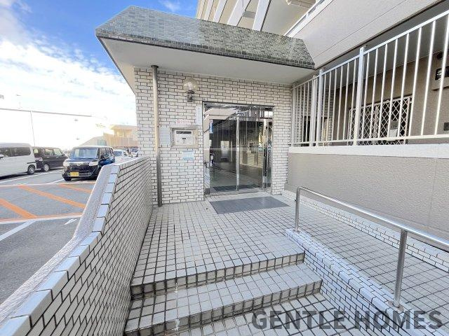 エバーライフ箱崎第2のエントランス