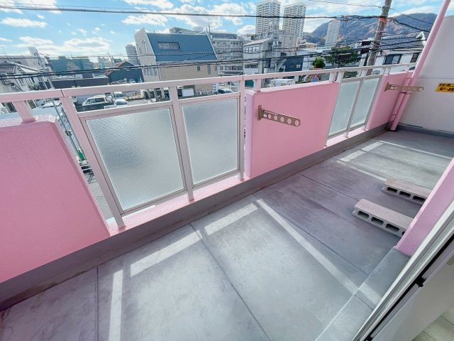 鈴彩館のバルコニー