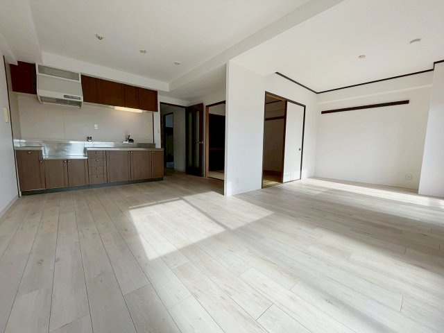 鈴彩館の居間・リビング