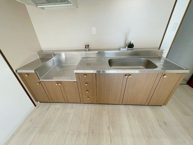 鈴彩館のキッチン